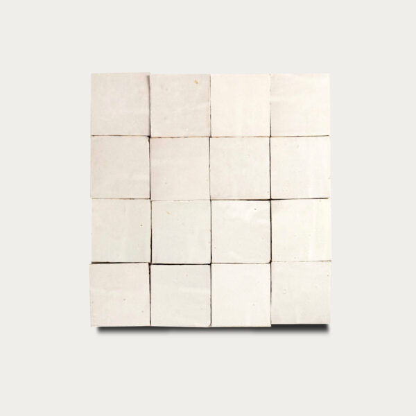 Cuadrado Blanco Cal 02 Fondo Gris