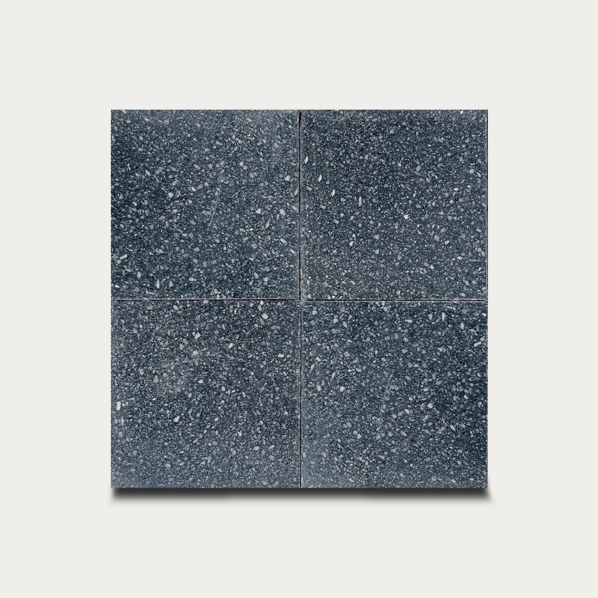 Pleno C • Alerce • 20x20 cm